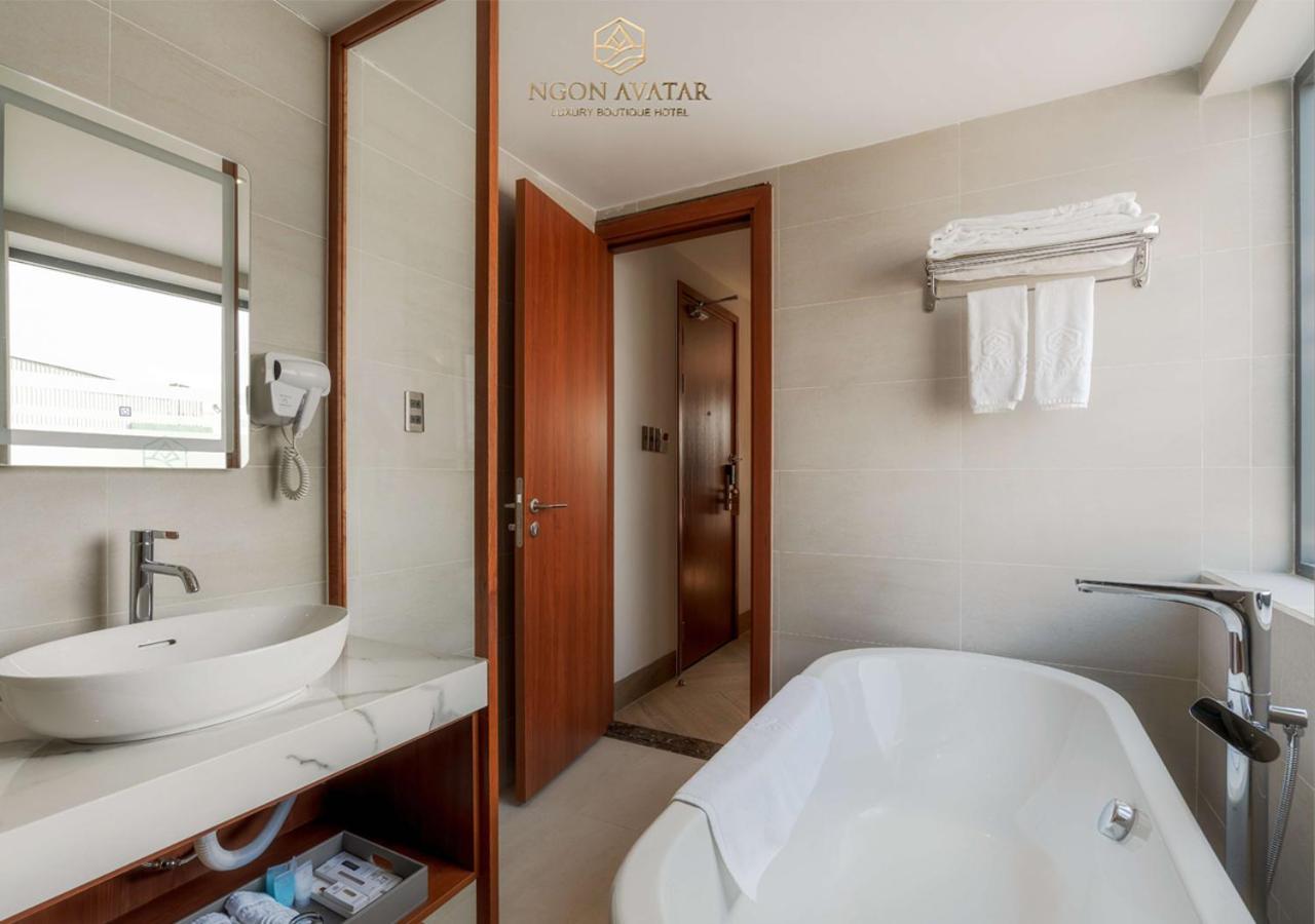 Ngon Avatar Hotel بلايكو المظهر الخارجي الصورة