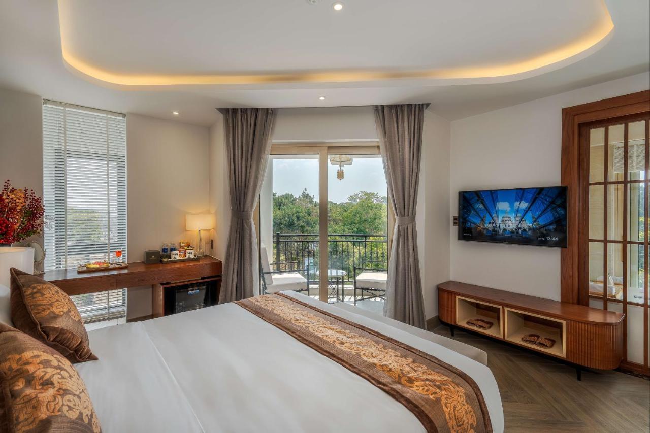 Ngon Avatar Hotel بلايكو المظهر الخارجي الصورة